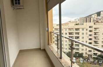 Аренда новой квартиры в Бечичи 43м2