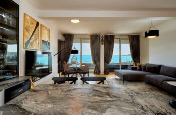 Квартира с прямым видом на море в Бечичи 73 м²