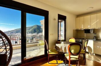 Продаётся просторная квартира в Будве 171 м²